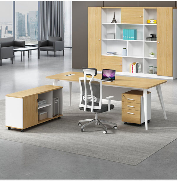 Executive Office Table with side table and mobile drawers for manager