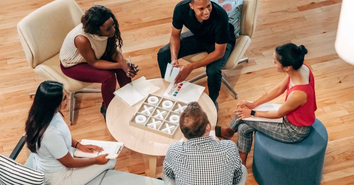 Round table makes easy to eye contact while doing meeting